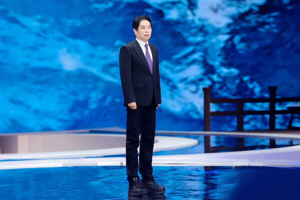 高德康作2024世界品牌路跨年演讲